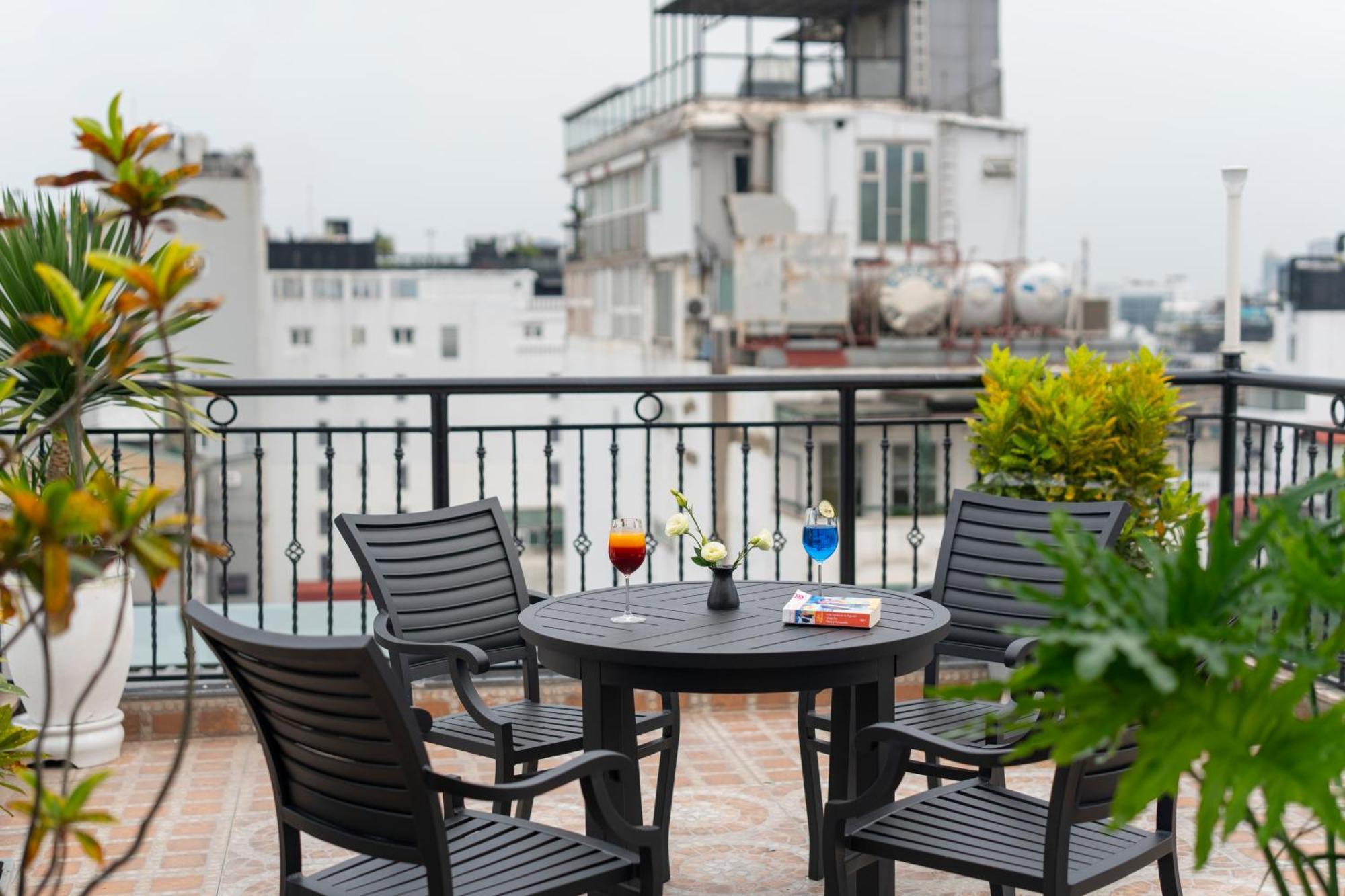 Sq Hang Gai Hotel & Spa Ханой Экстерьер фото