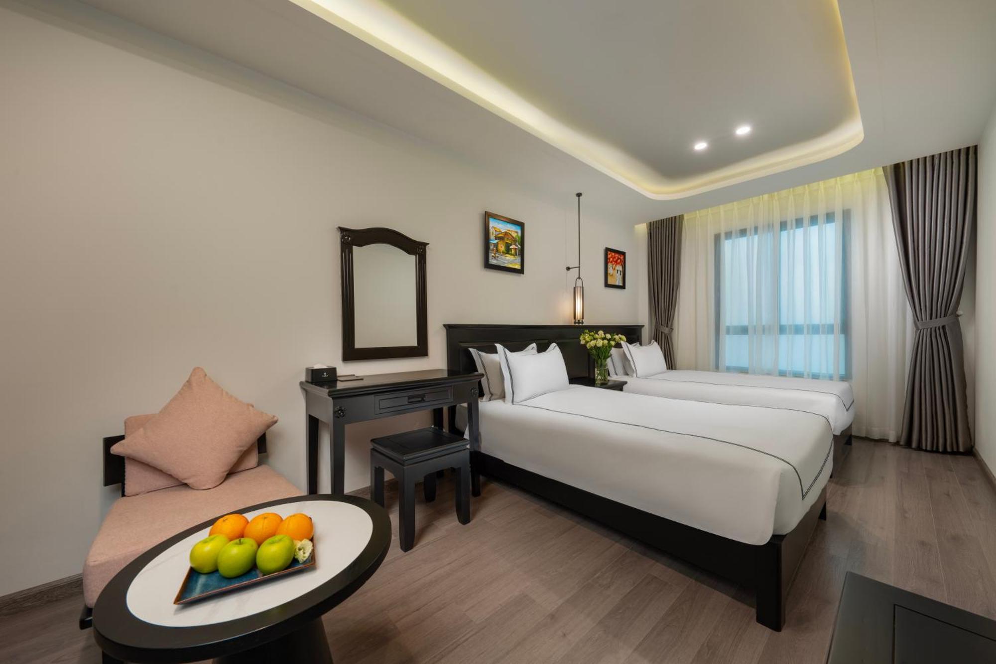 Sq Hang Gai Hotel & Spa Ханой Экстерьер фото