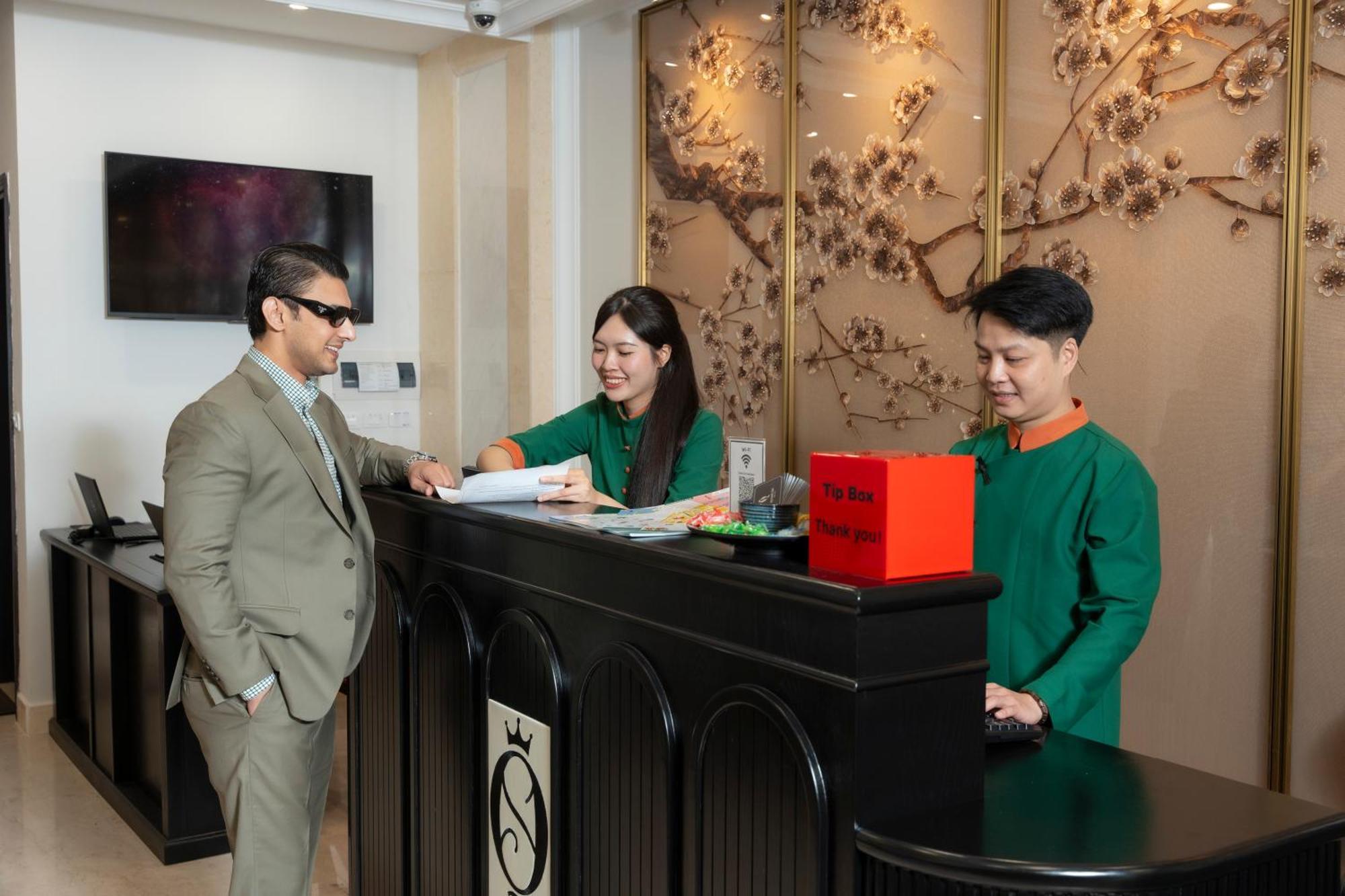 Sq Hang Gai Hotel & Spa Ханой Экстерьер фото