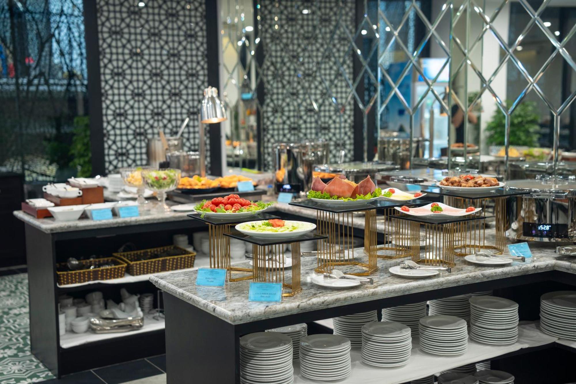 Sq Hang Gai Hotel & Spa Ханой Экстерьер фото